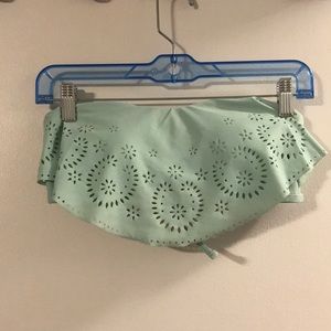 Xhilaration mint green bikini top